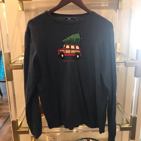 Vineyard vines boy’s sweater - Picture 1 of 4
